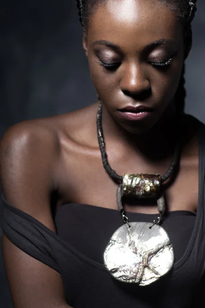 Sad and thoughtful fashion African woman — Zdjęcie stockowe