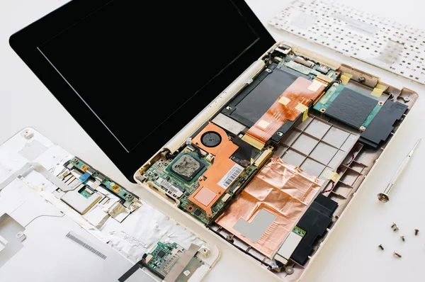 Reparatur des Laptops (PC, Notebook)) — Stockfoto