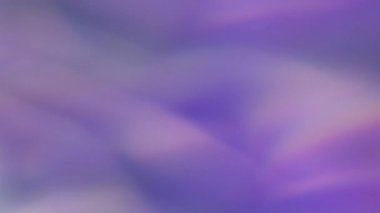 İşaret fişeği. Neon parıltısı. Bulanık mor arkaplanda renkli ışık sızıntısı var. Sanat parlaklığı beyaz mavi menekşe dokusu.