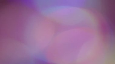 Bokeh kristal prizması. Gradyan ışık. Renkli ışıltı dokusu karıştırıcı ışın. Pembe, soyut neon bulanık arkaplanda optik yansıma.