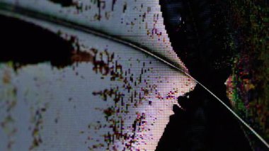 Arıza örtüsü. Ekran bozulması. Mavi sarı mor renk frekansları kırık dalga fütüristik damlalar koyu siyah sanat soyut arkaplan.