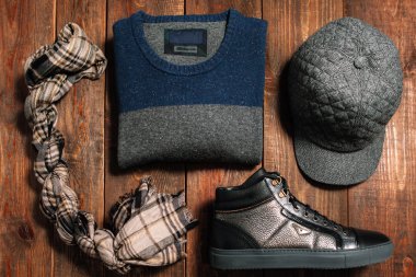 İnterenet dükkanı için erkekler sıcak sonbahar giyim koleksiyonu.