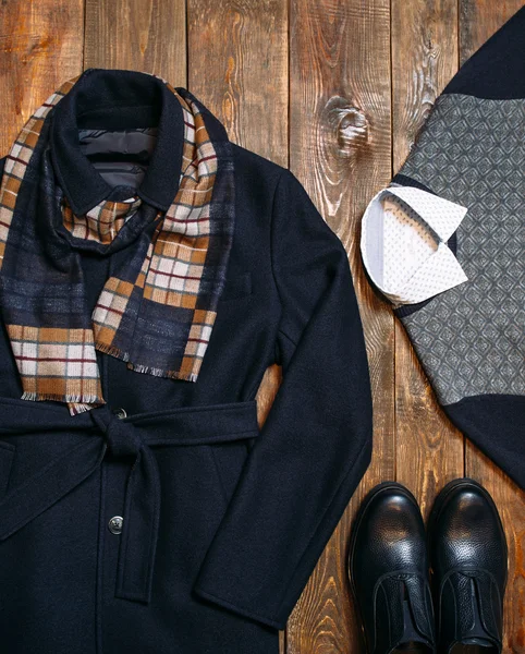 Conjunto de roupas masculinas clássicas quentes de inverno — Fotografia de Stock