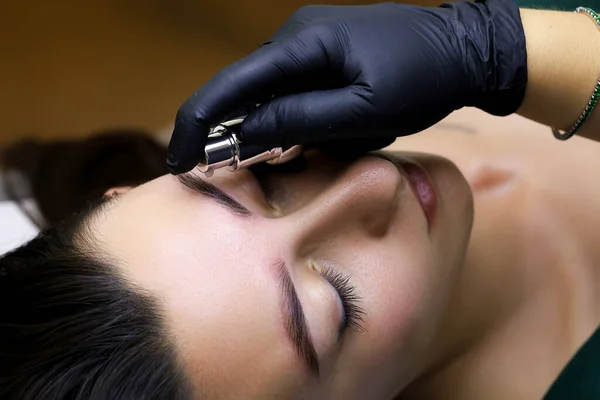 Master Performs Procedure Lamination Eyebrows Moment Applies Second Composition Lamination — Stock Photo, Image