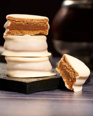 White chocolate alfajor filled with dulce de leche          