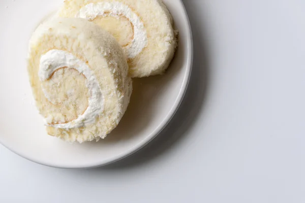 Pasta plaka üzerinde rulo