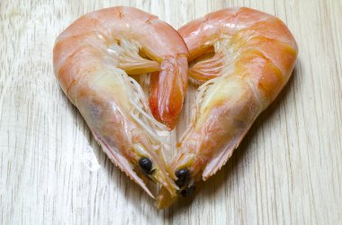 Haşlanmış karides kadar kapalı