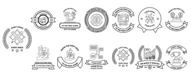 Siyah beyaz logo ve sembollerden oluşan bir koleksiyon. İlk logo etrafında daire olan bir yıldız. Üçüncü logo içinde kare olan bir daire.