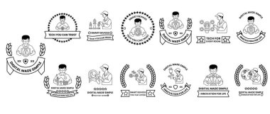 Bir adam kucağında bir bebek tutuyor. Bebek gülümsüyor. Adam beyaz bir gömlek giyiyor.