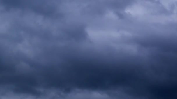 nuages se déplaçant rapidement 