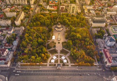 Chisinau Central Park, Moldova 2020. Zafer Kemeri 'ni. Hava görünümü