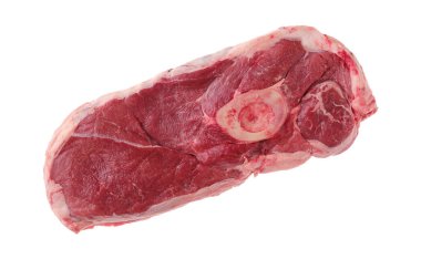 Beyaz arka planda izole edilmiş çiğ Chuck Biftek manzarası