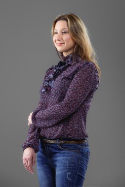 boyutu artı model studio poz