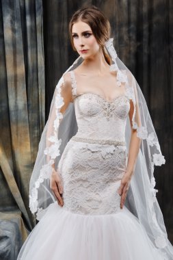 güzel gelin gelinlik portresi