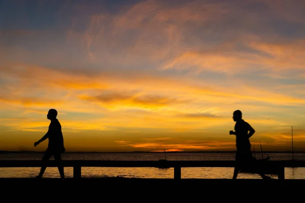 Salvador Bahia Brazil May 2021 Silhouette People Walking Running Talking — Stock Photo, Image