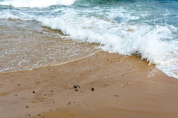 Golven Slingeren Het Zand Van Het Strand Van Ponta Humaita — Stockfoto