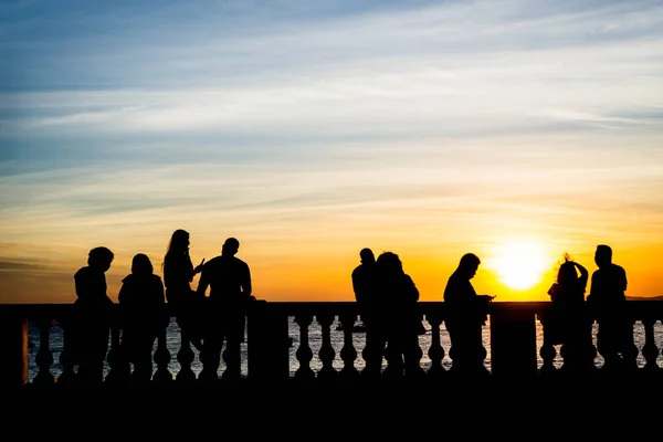 Salvador Bahia Brasil Junio 2021 Silueta Personas Disfrutando Maravillosa Puesta — Foto de Stock