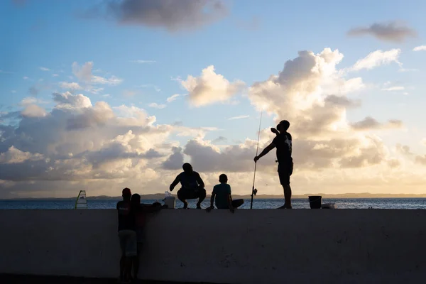 Salvador Bahia Brésil Juin 2021 Silhouette Des Pêcheurs Leurs Mâts — Photo