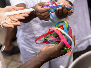 Salvador, Bahia, Brezilya - 28 Aralık 2018: Senhor do Bonfim Kilisesi 'nde yılın son Cuma gününü kutluyoruz.    