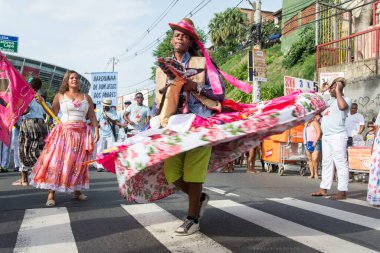 Salvador, Bahia, Brezilya - 24 Ocak 2016: Kültürel Kökler Yürüyüşü. Salvador, Bahia, Brezilya 'daki Dique do Tororo' da çekilmiştir..