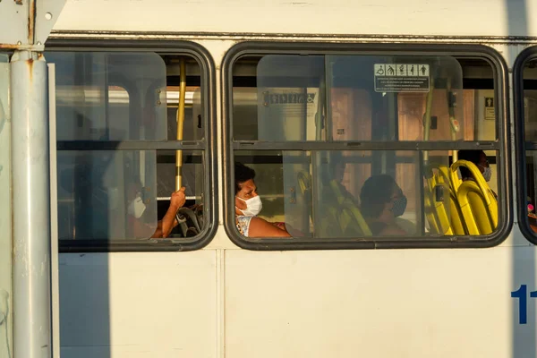 Salvador Bahia Brazília Június 2021 Emberek Buszon Viselt Koronavírus Maszk — Stock Fotó