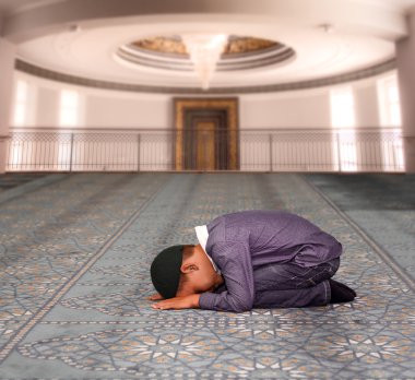 Camide Müslüman çocuk