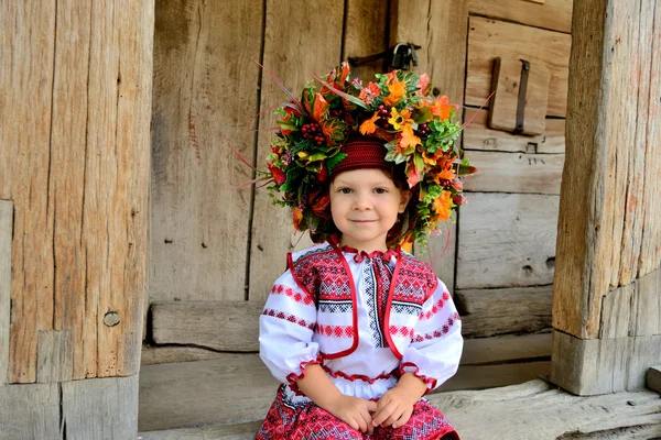 우크라이나 국가 옷 여자 — 스톡 사진