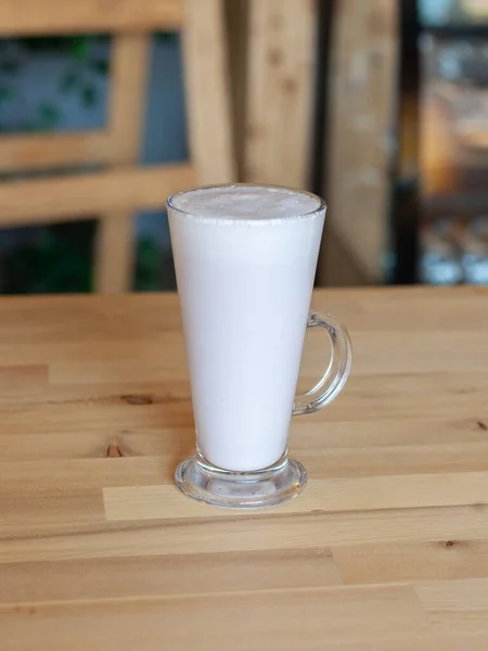 Milkshake Dingin Dengan Rasa Berry — Stok Foto