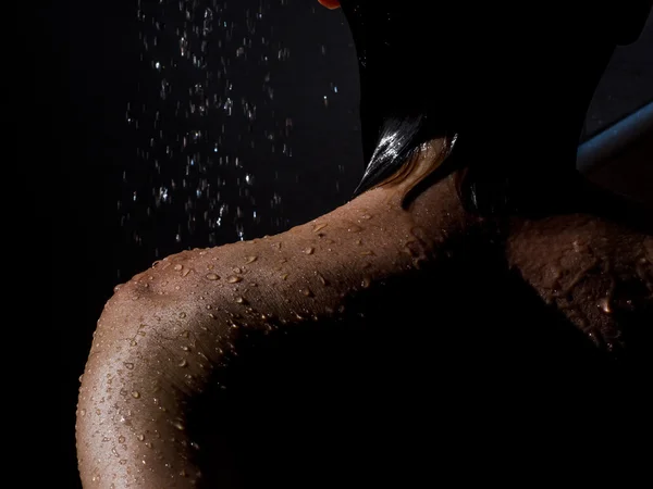 Femme Sous Douche Avec Des Gouttes Eau Photo De Stock