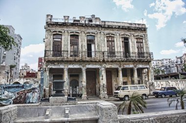 Fotoğraf 1 Nisan 2013 'te Havana' nın orta kesiminde Küba adasında çekildi.