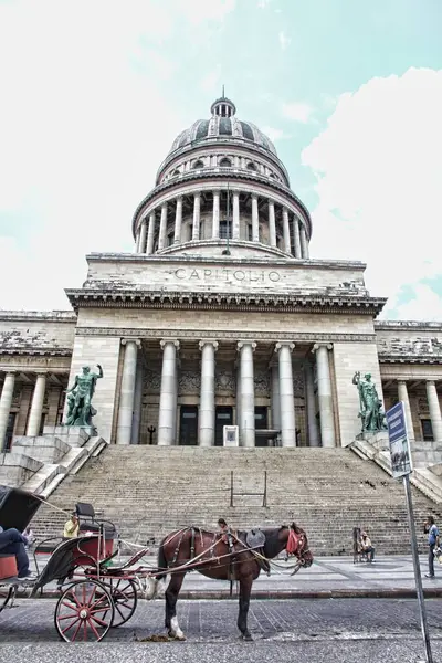 Havana Küba 2013. Capitolium.