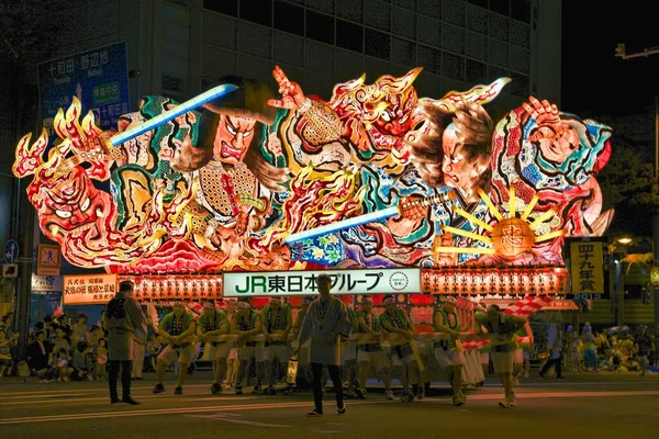 Aomori Bölgesi Nebuta, Japonya 2013 Ağustos. Aomori her yaz 