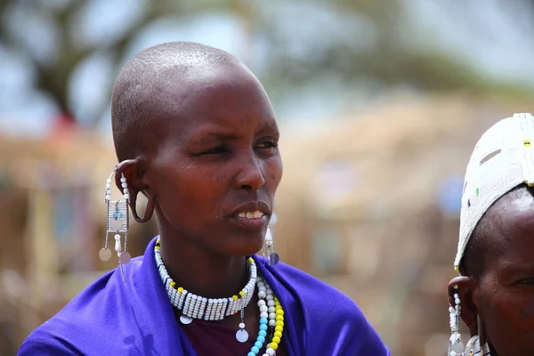 Maasai Mara Kenya January 2014 Maasai Women Traditional Jewellery — Stock Photo, Image