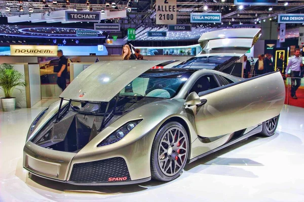 2013 Cenevre Motor Fuarı en iyi modelleri sunar