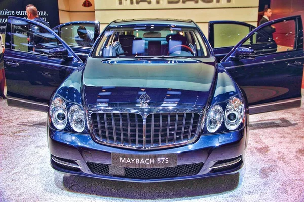 2013 Cenevre Motor Fuarı en iyi modelleri sunar