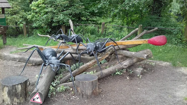 Ostrava Tchéquie 2021 Trois Statues Géantes Fourmis Forêt Noire Match — Photo