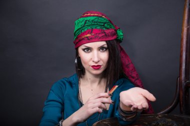 Geleceği görmek. Yıl için tahmin