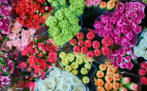 Belos Buquês Flores Mistas Uma Loja Flores Uma Mistura Brilhante — Fotografia de Stock