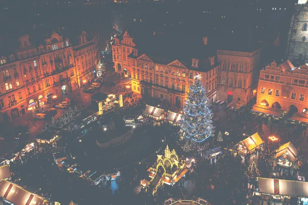 Oude Stadsplein Met Kerst Verlicht Uitzicht Van Boven Traditionele Kerstmarkt — Stockfoto