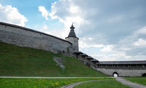 Fortress Wall Medieval Fortification Towers Bright Blue Sky — Stock Photo, Image