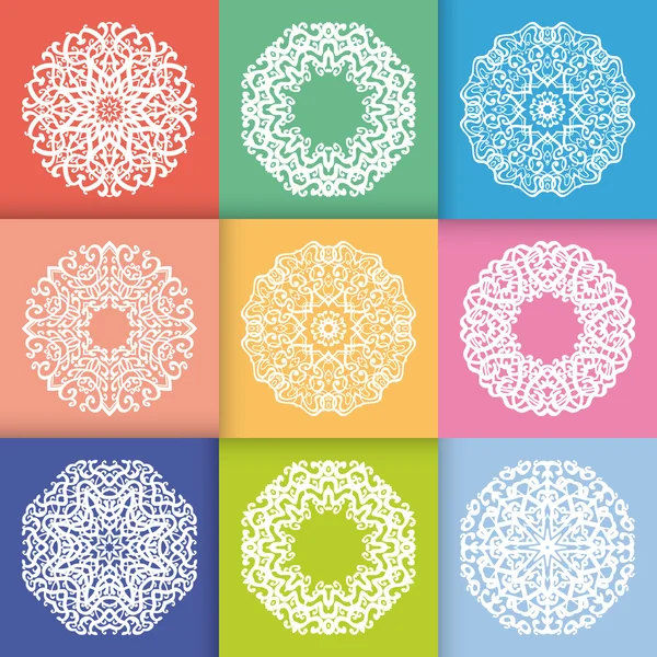 Pattern with round ornaments — Stock Vector