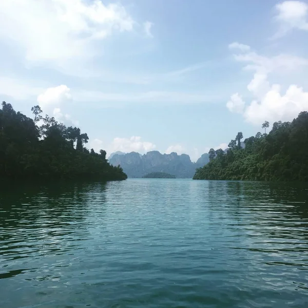 Tayland ve Doğa Gölü