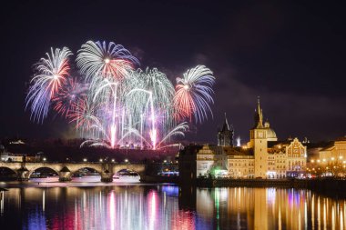 Prag 'ın Yeni Yıl Havai fişekleri 2018
