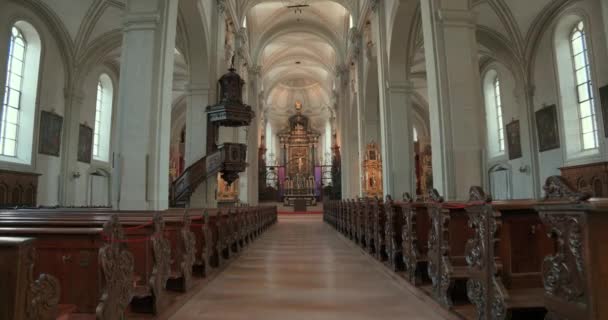 Interno Della Cattedrale Hofkirche Navata Centrale — Video Stock