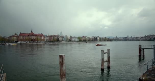 Johann Fhre Ueli Ferry Crossing Rhine River — Stock Video