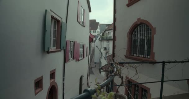 Stapfelberg Caddesi Ndeki Evlerin Arasına Bak — Stok video