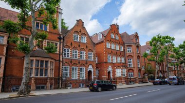 Londra - 06 28 2022: Collingham Gardens manzarası