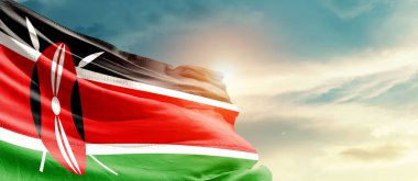 Kenya ulusal bayrağı güzel bulutlarda dalgalanıyor.