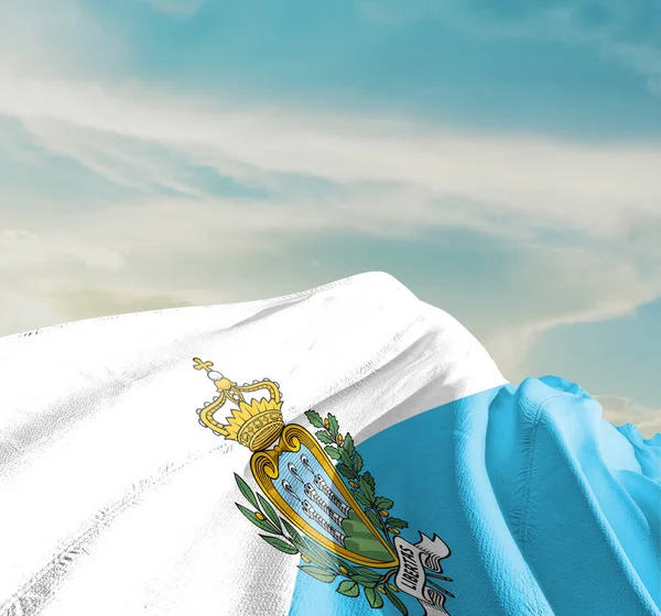 San Marino Nationale Vlag Zwaaiend Prachtige Wolken — Stockfoto