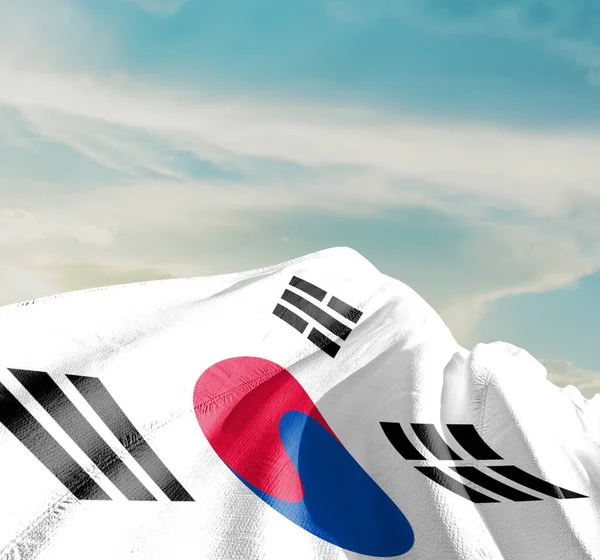 Korea Selatan Bendera Nasional Melambai Awan Yang Indah — Stok Foto